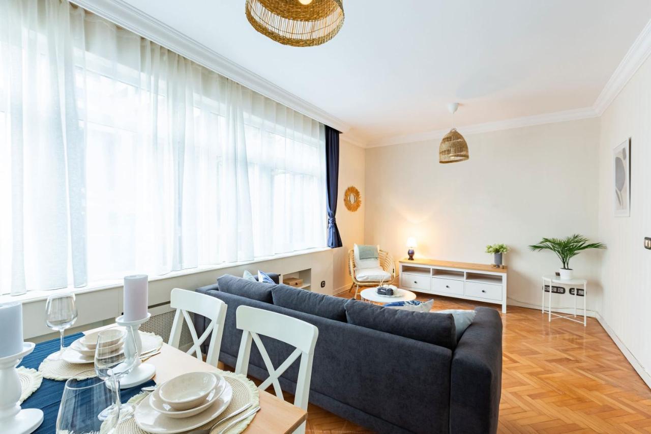 Flat With Excellent Location In Tesvikiye, Sisli Apartment Istanbul Exterior photo